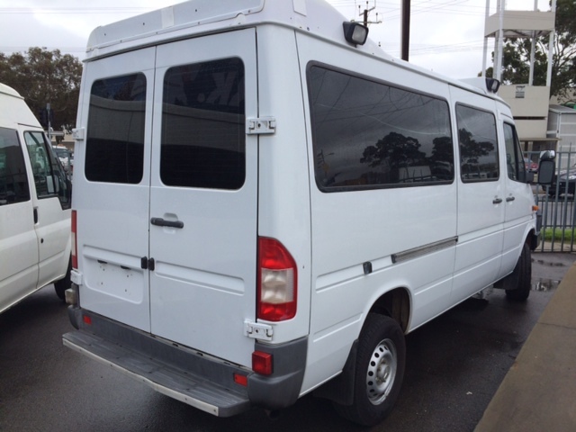 2006 MERCEDES SPRINTER 4x4 AMBULANCE - Polcar Used Vans & Commercials